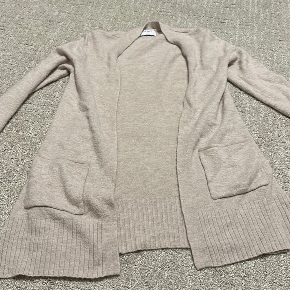 Old navy cardigan